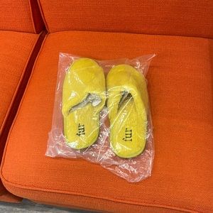 Anthropologie gift set slippers